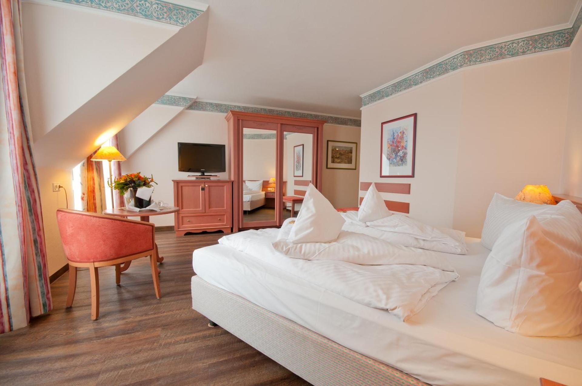 Junior Suite (2 Adults)
