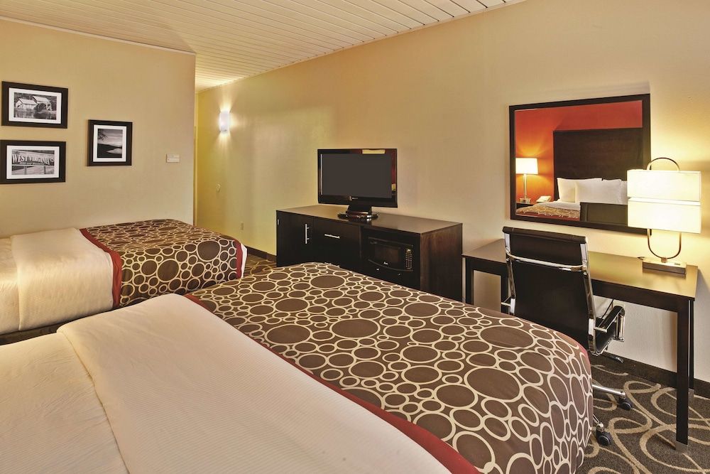 Room, 2 Queen Beds, Non Smoking
