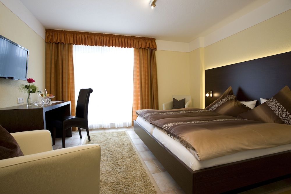 Comfort Double Room, Balcony