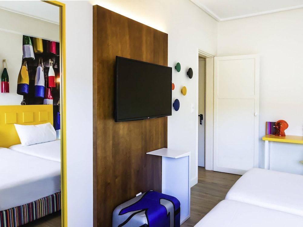 ibis Styles Lisboa Centro Liberdade NE Twin Room, 2 Twin Beds 6