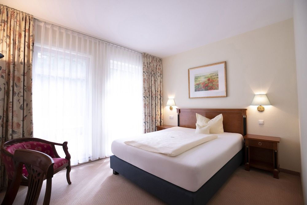 Single Room (Forestside)