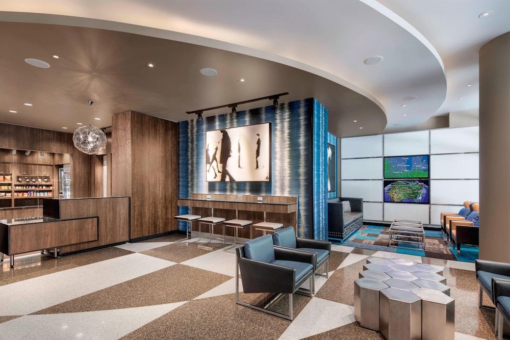 undefined Fairfield Inn & Suites Chicago Downtown / Magnificent Mile