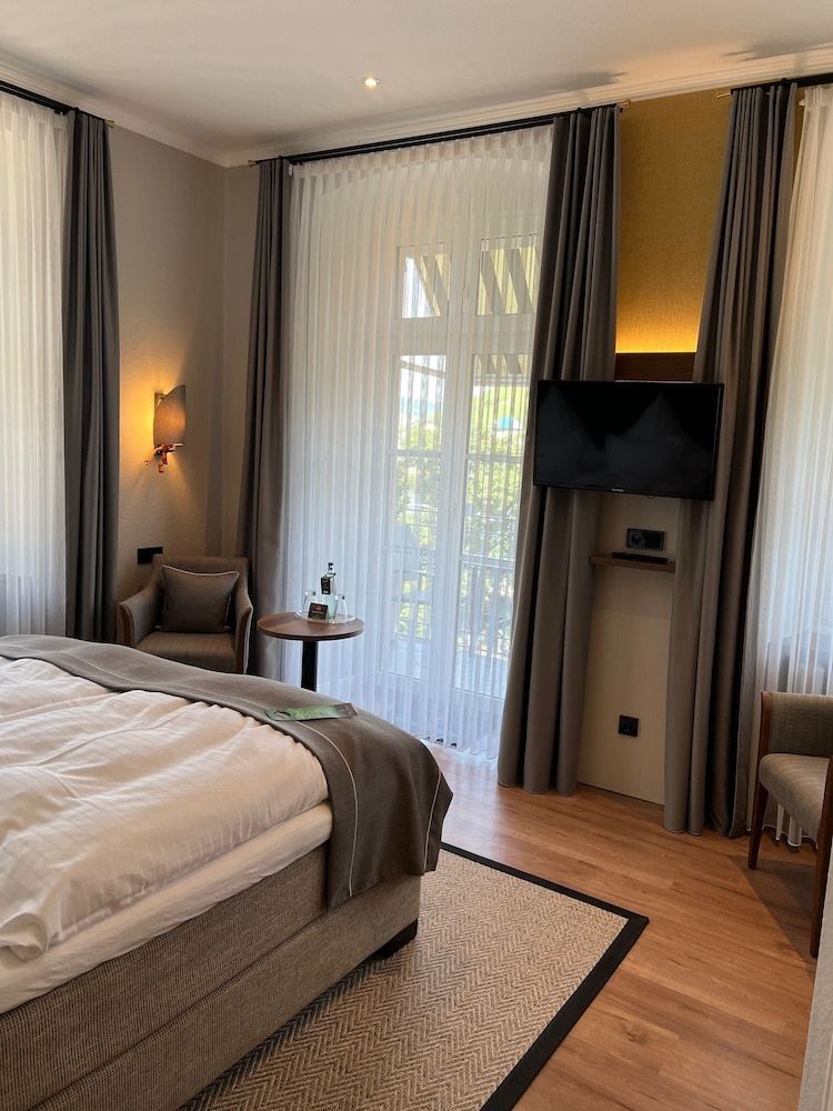 Comfort Double Room with Balcony and River View
