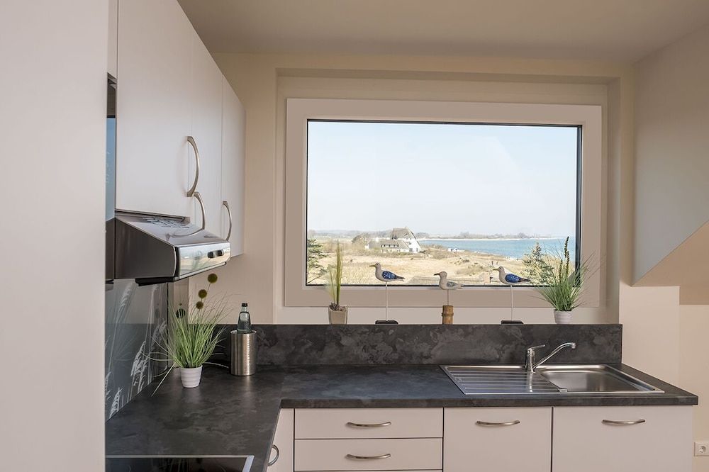 Penthouse, Sea View