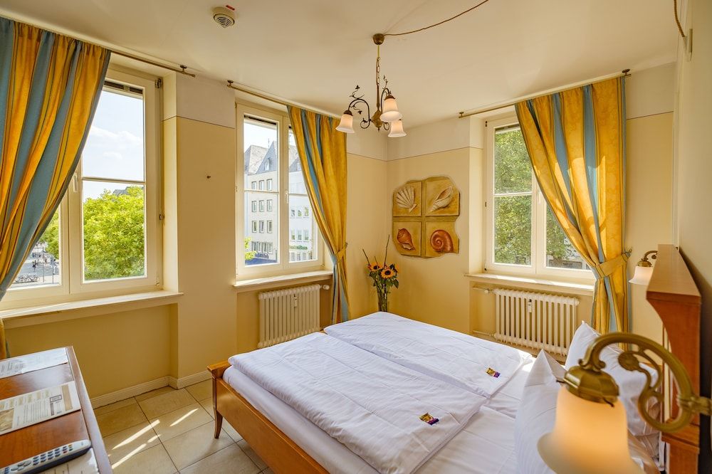 undefined XII Apostel Hotel Albergo 3