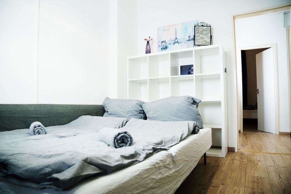 Bed'n'Work Apartment Mitte Basic Duplex, 3 Bedrooms, 2 Bathrooms 7