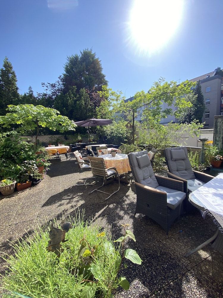 undefined Hotel Cascade 10