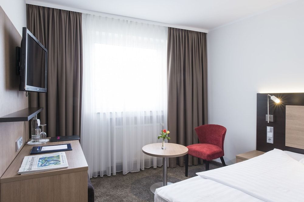 Astor & Aparthotel Comfort Double Room 2