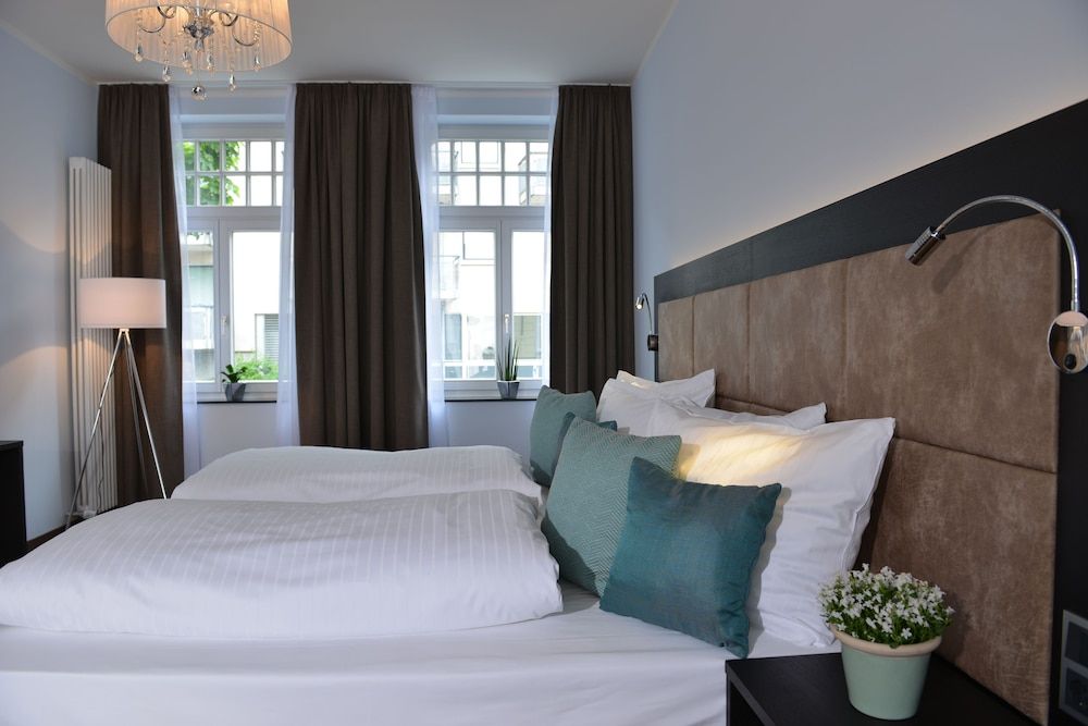 Uhu Gästehaus Business Double Room, 1 Queen Bed