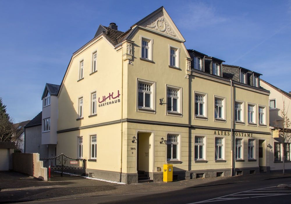 Primary image