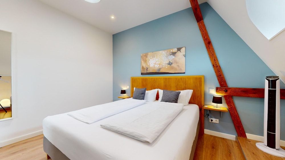 Apartment Senftenberg - 1907 Premium Apartment, Private Bathroom, City View 3