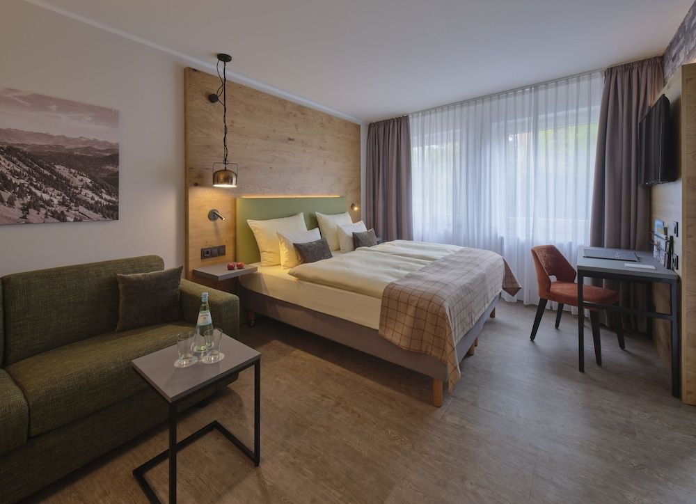 Hotel Burg-Klause Classic Double Room (Alpin Doppelzimmer)