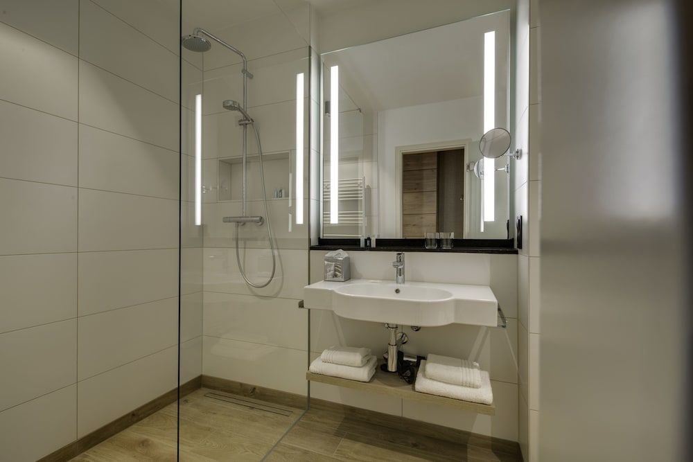 Hotel Burg-Klause Comfort Double Room Single Use 3