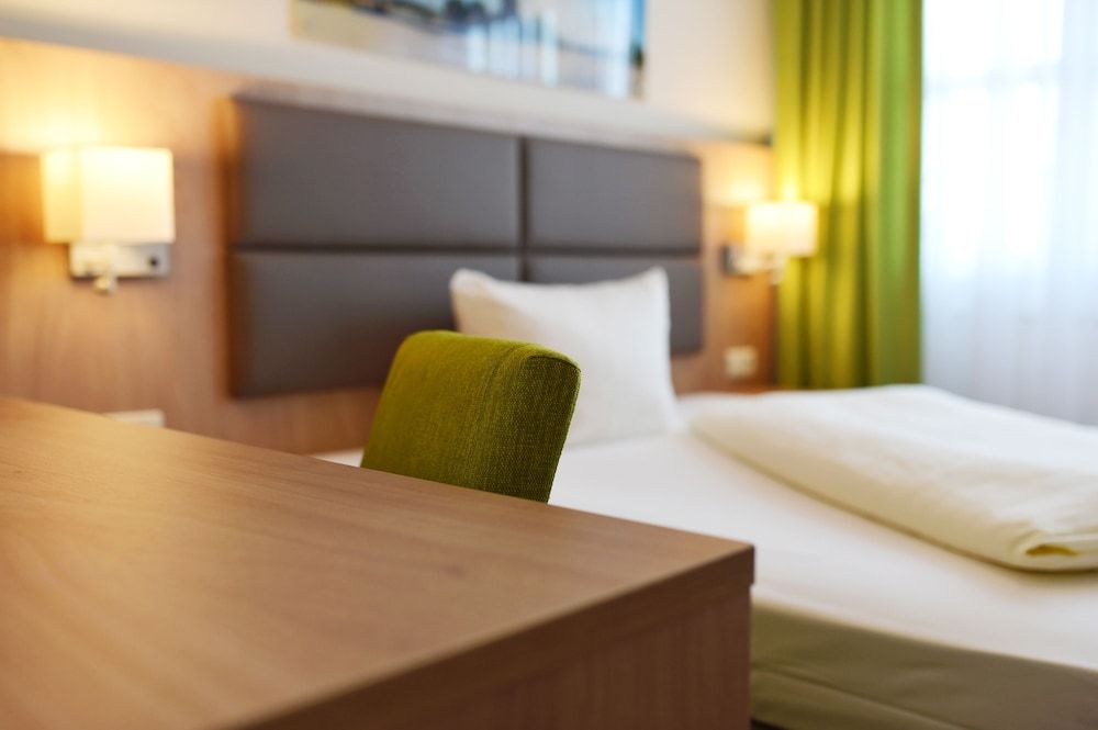 City-Hotel Kurfürst Balduin Double Room 2