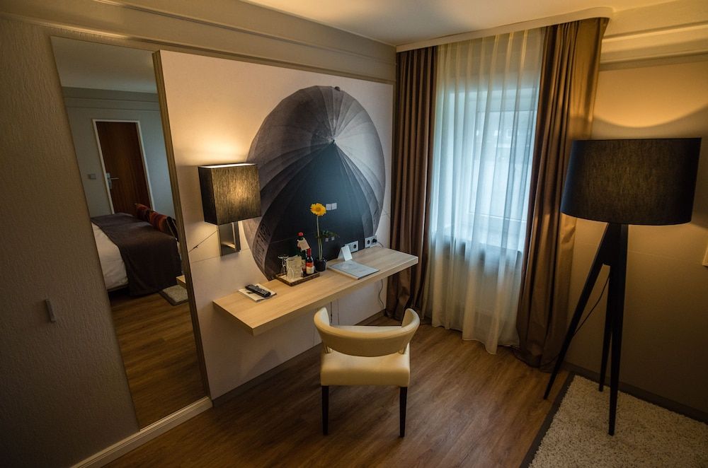 Hotel Zum Zeppelin Comfort Double Room 10