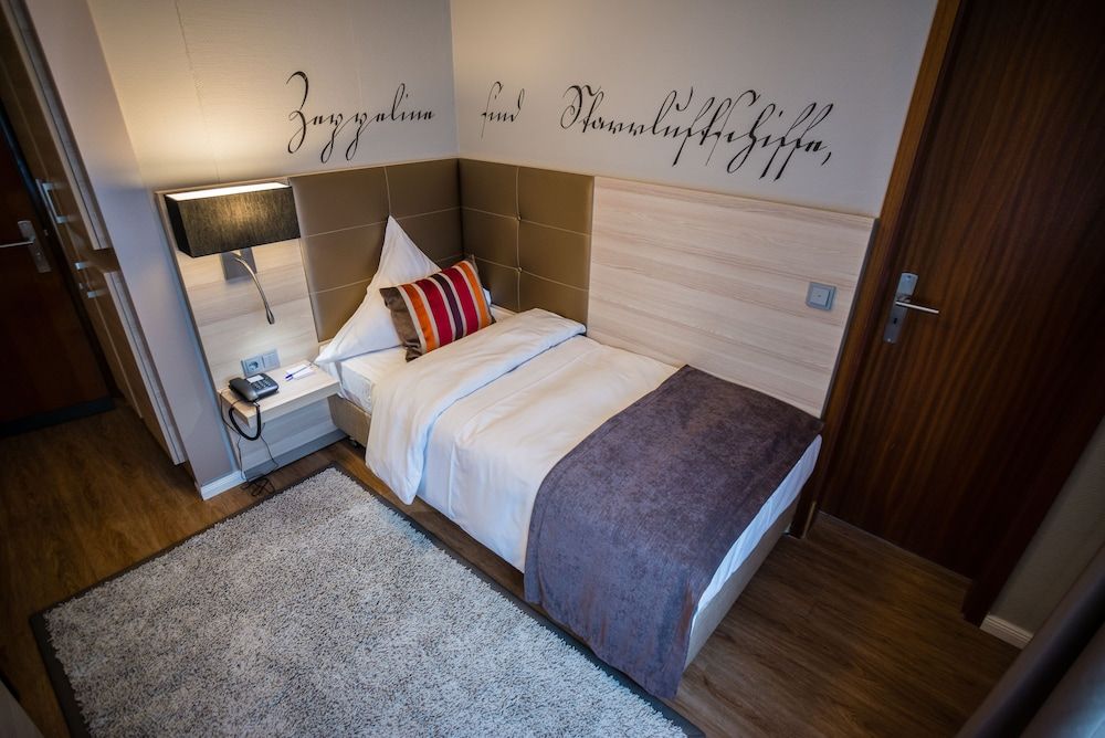 undefined Hotel Zum Zeppelin 5