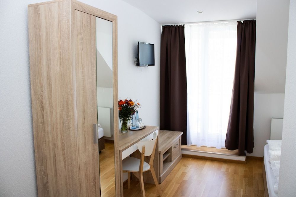 Hotel Stern Classic Double or Twin Room 16