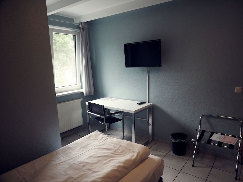 Aparthotel Sarstedter Hof Standard Double Room, 1 Bedroom 4