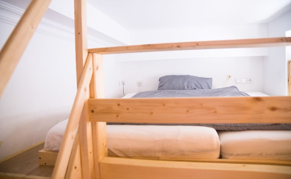 Bed'n'Work Apartment Friedrichshain Business Loft, 1 Queen Bed with Sofa bed, Kitchen 2