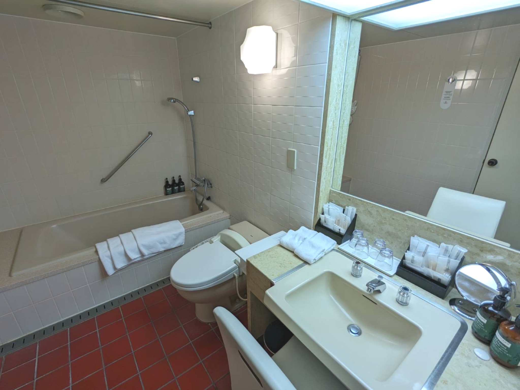 4 Single Beds High Floor