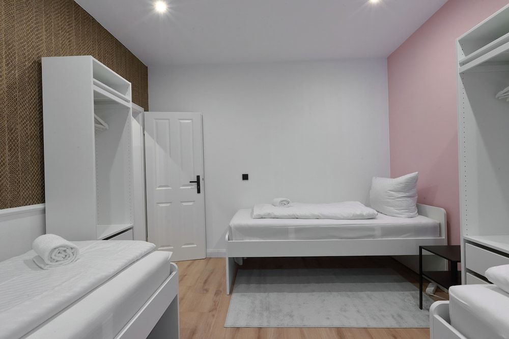 Hevals Grand Schöneberg Standard Condo, 1 Bedroom (Excluding 85 Euro Cleaning Fee) 2