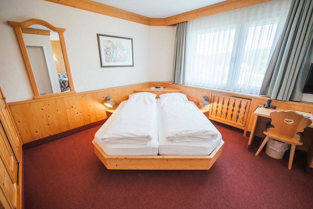 Hotel Waldeck Premium Double Room 3