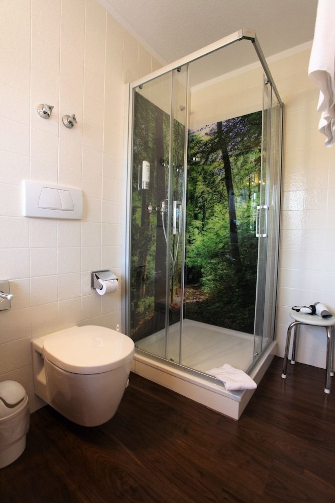 Hotel Waldeck Single Room 4