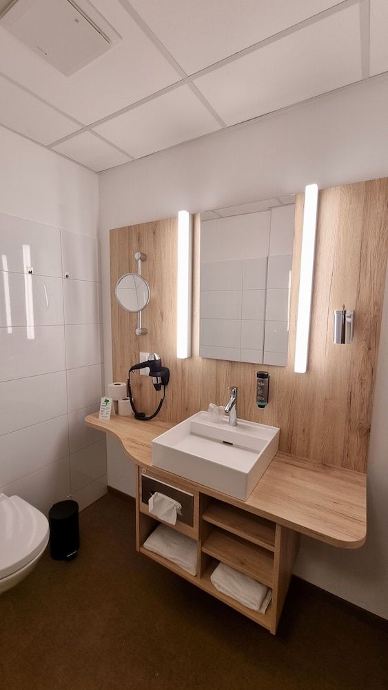 Edel Weiss Hotel und Restaurant Economy Double Room 2