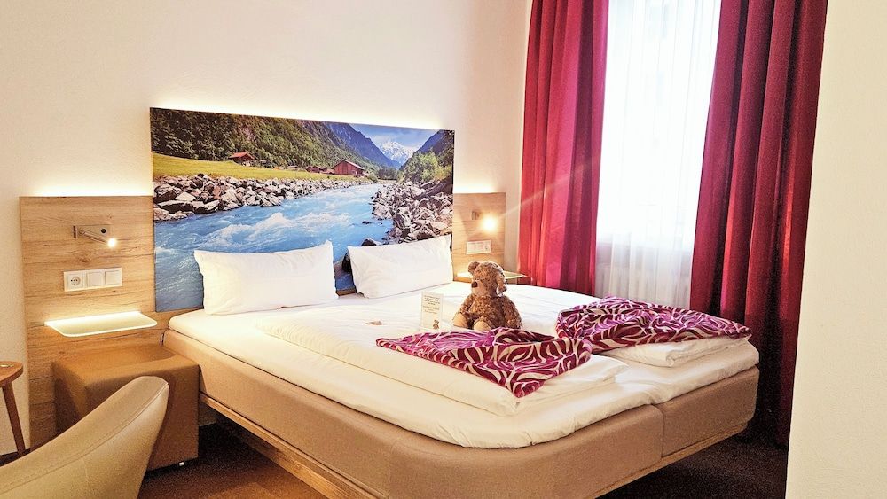 Edel Weiss Hotel und Restaurant Standard Double Room, Balcony