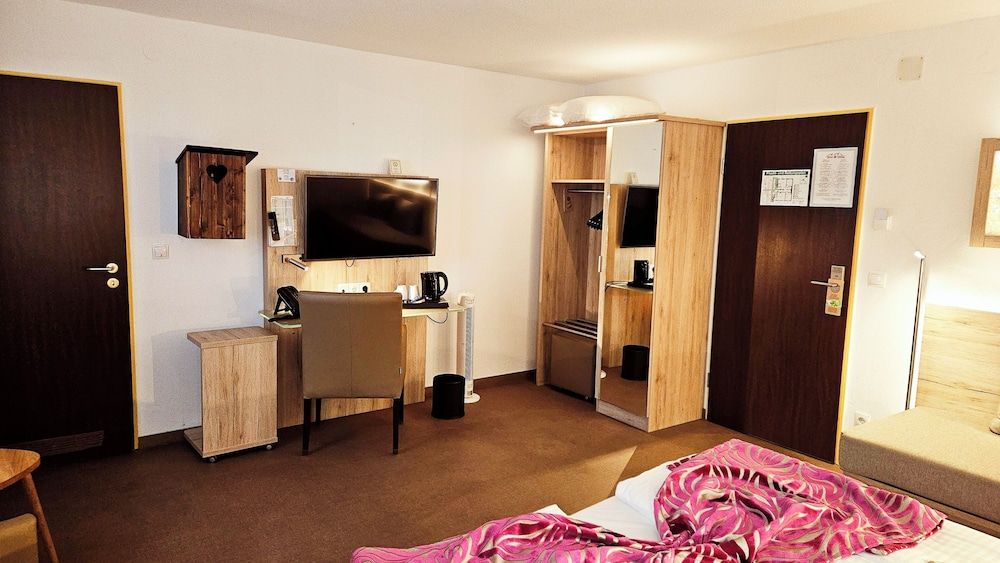 Edel Weiss Hotel und Restaurant Comfort Double Room 7