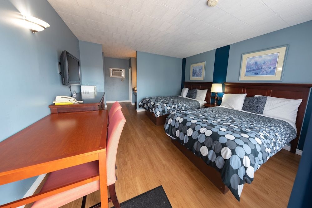 Villager Lodge Standard Room, Accessible 4