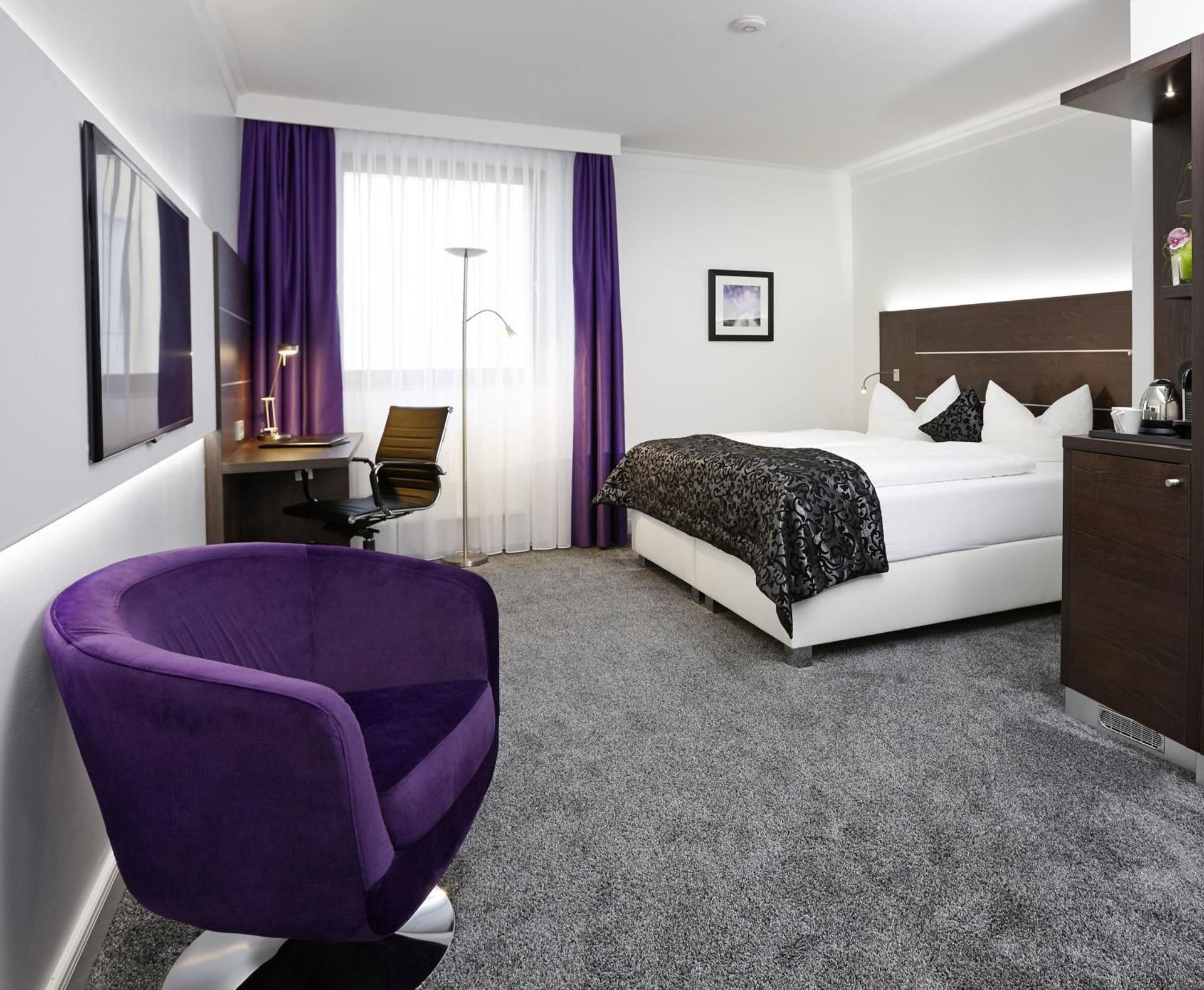 Double Room with King Size Bed