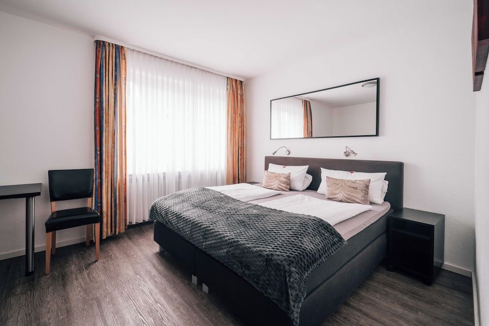 Hotel International Am Theater Double Room 2