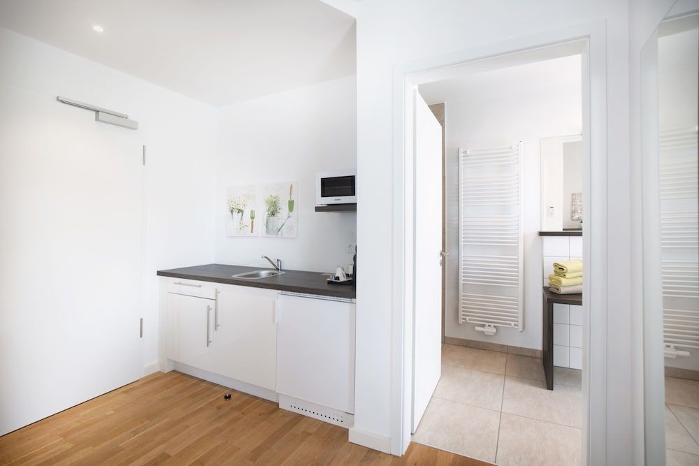 Boardinghouse by M&K Studio, Balcony 5