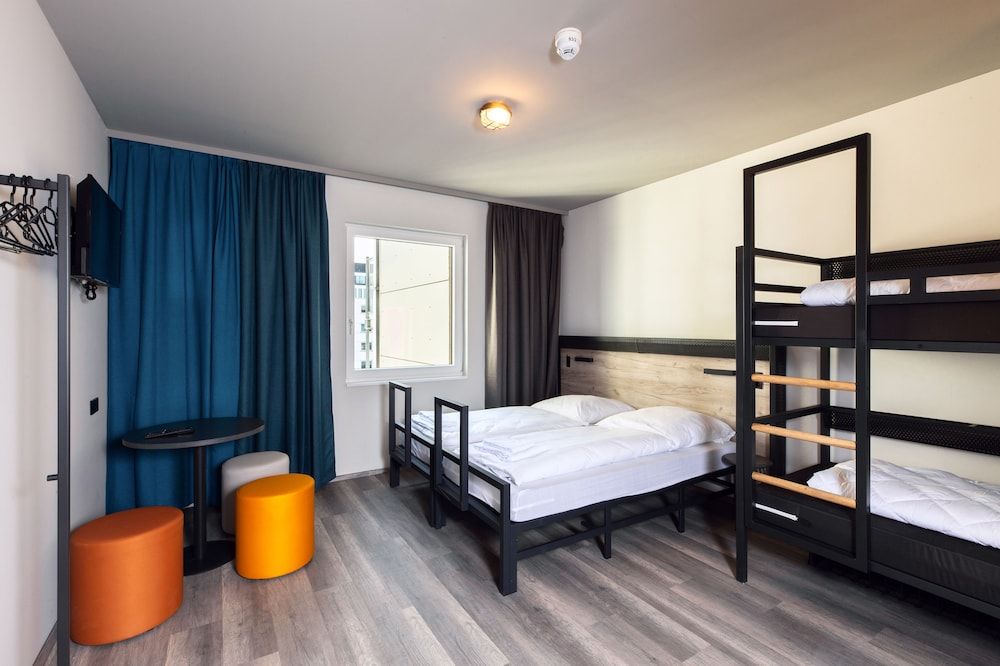 undefined a&o Frankfurt Ostend 2