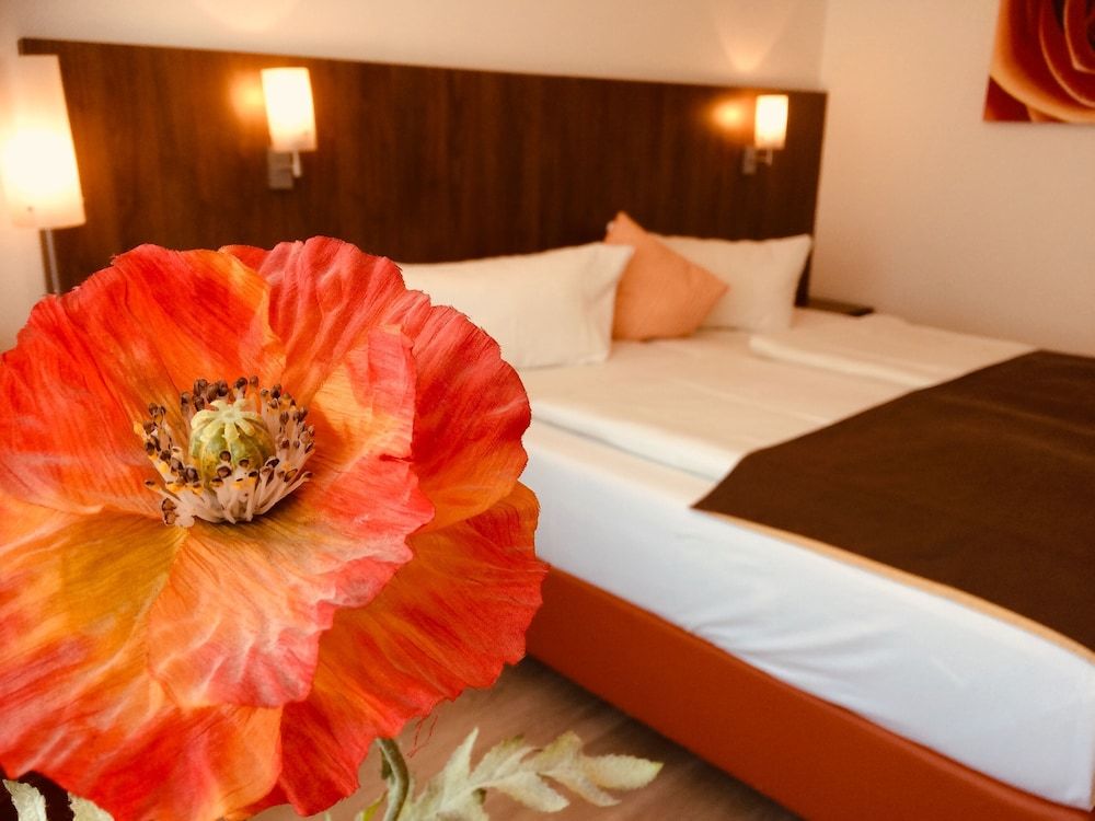 Hotel Triton Standard Double Room, Private Bathroom 2