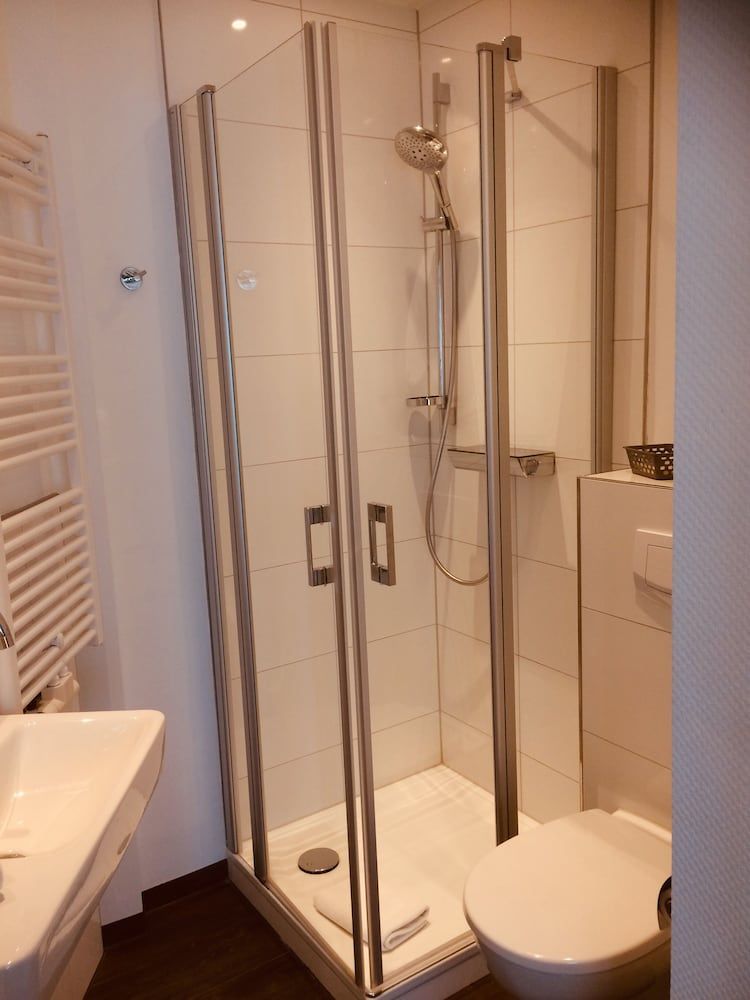 Hotel Triton Standard Double Room, Private Bathroom 12
