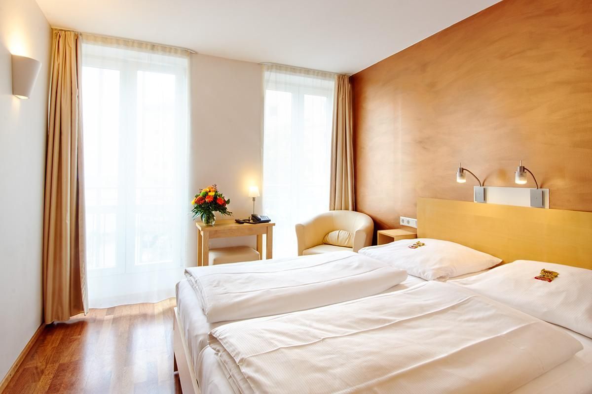 Town Hotel Wiesbaden Standard Double Room 2