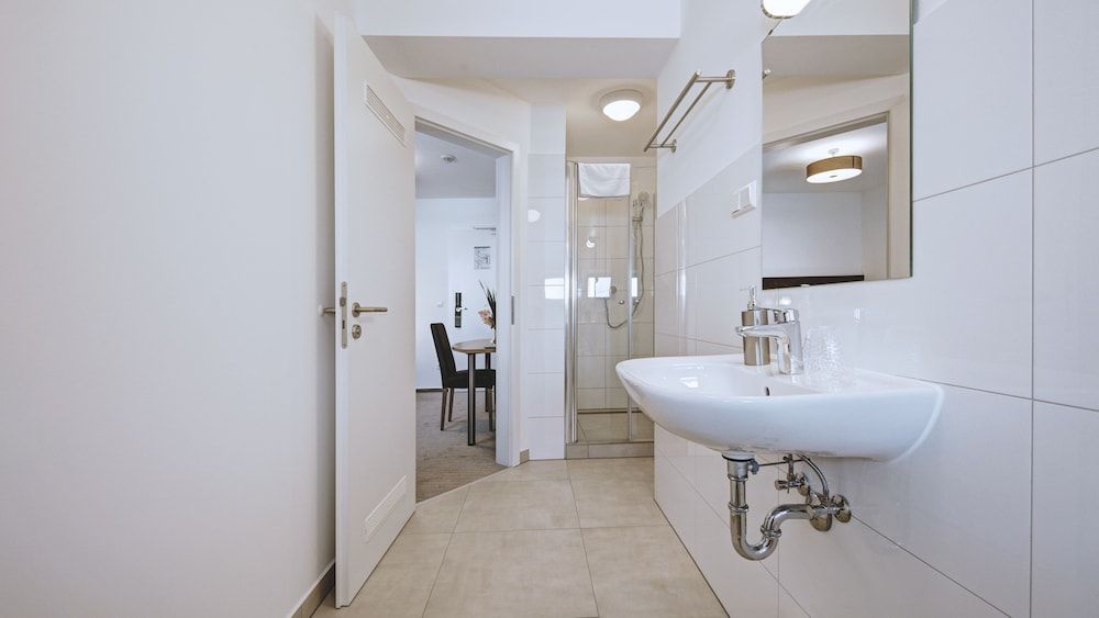 Boutique-Hotel Kronenstuben Standard Single Room 8