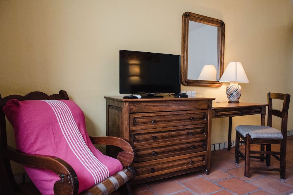 Parador Del Dominico Standard Double Room, 2 Double Beds 16