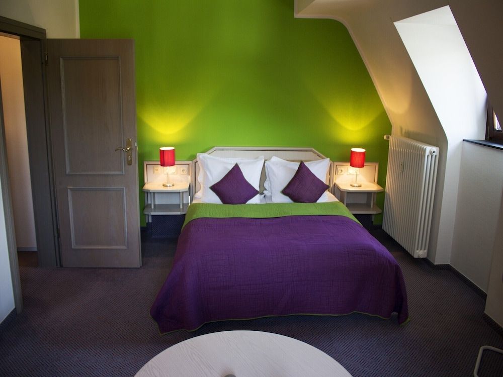 Malteser Komturei Hotel / Restaurant Classic Double Room, Ensuite 2