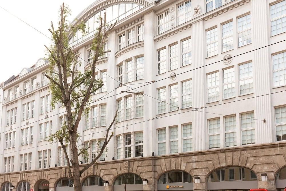 undefined Elegantes 2-Zimmer-Apartment 3