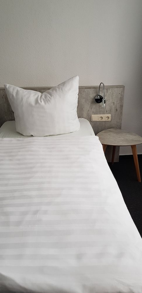 Gästehaus Lütten Klein Comfort Twin Room, Shared Bathroom