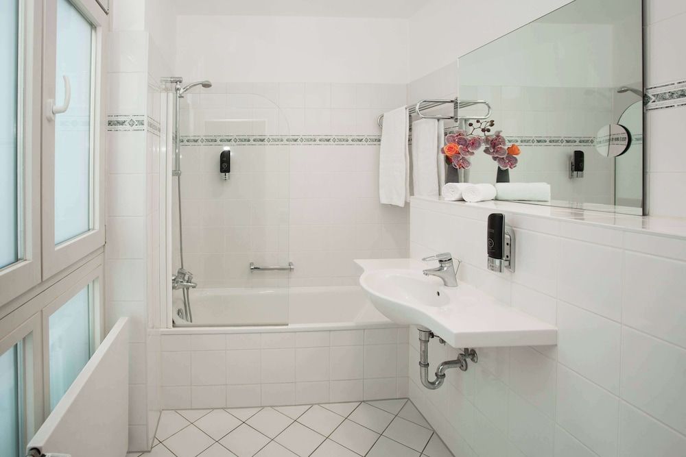 undefined Centro National Frankfurt, Trademark Collection by Wyndham 8