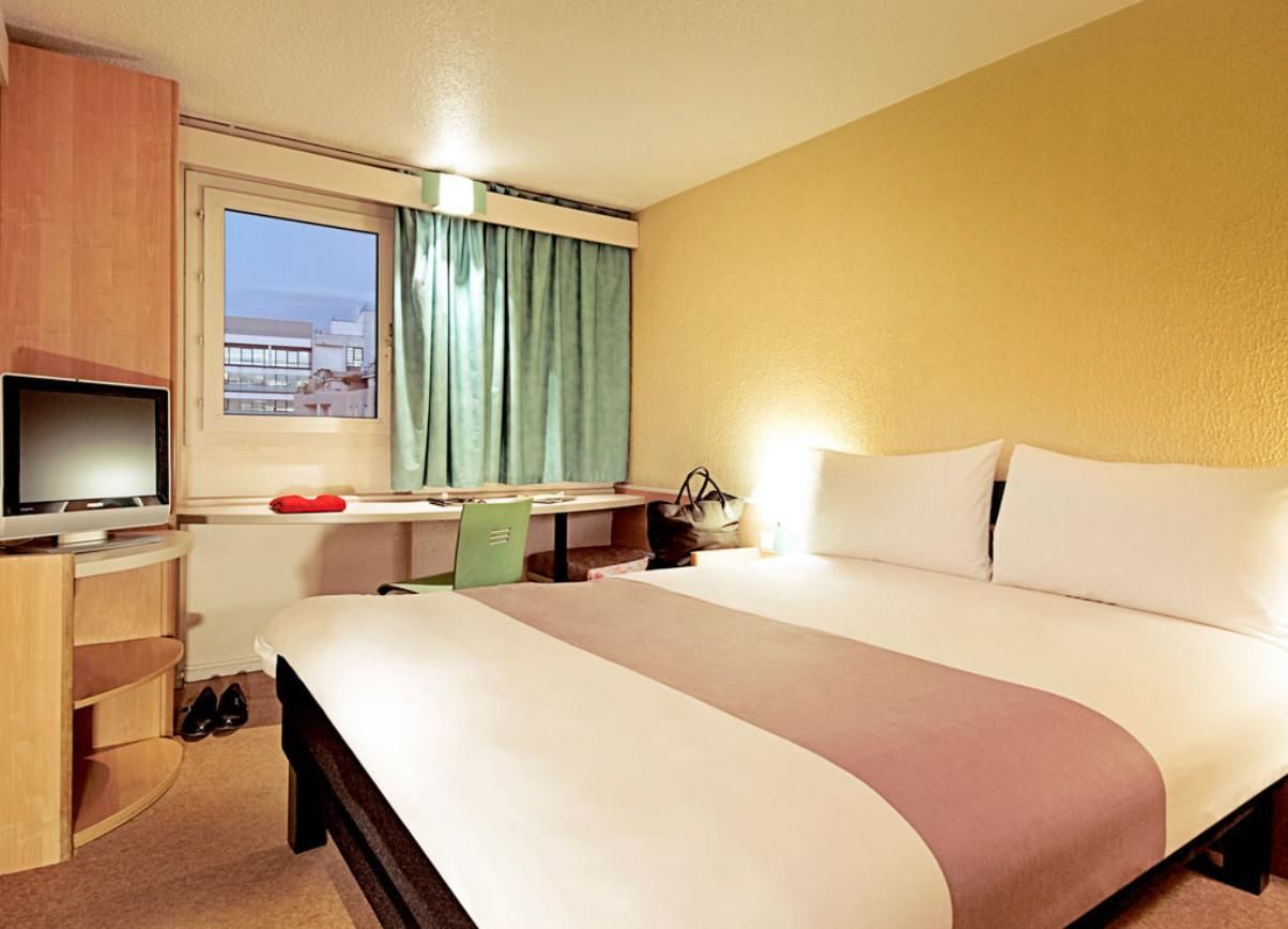 Standard Room with 1 double bed