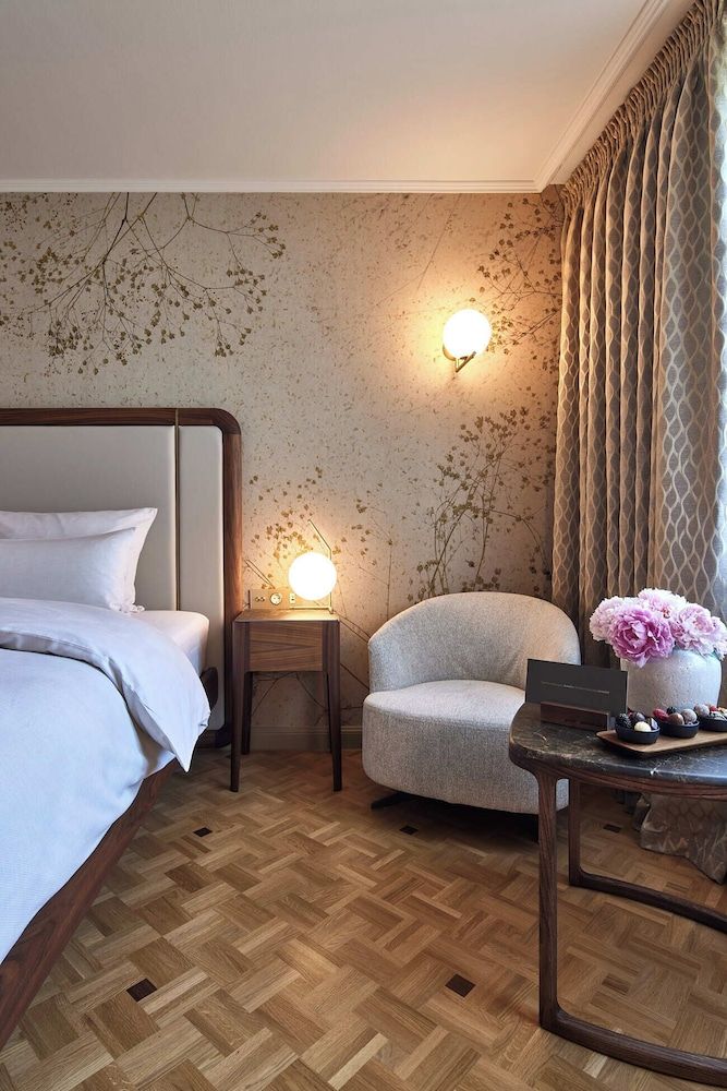 Business Single Room