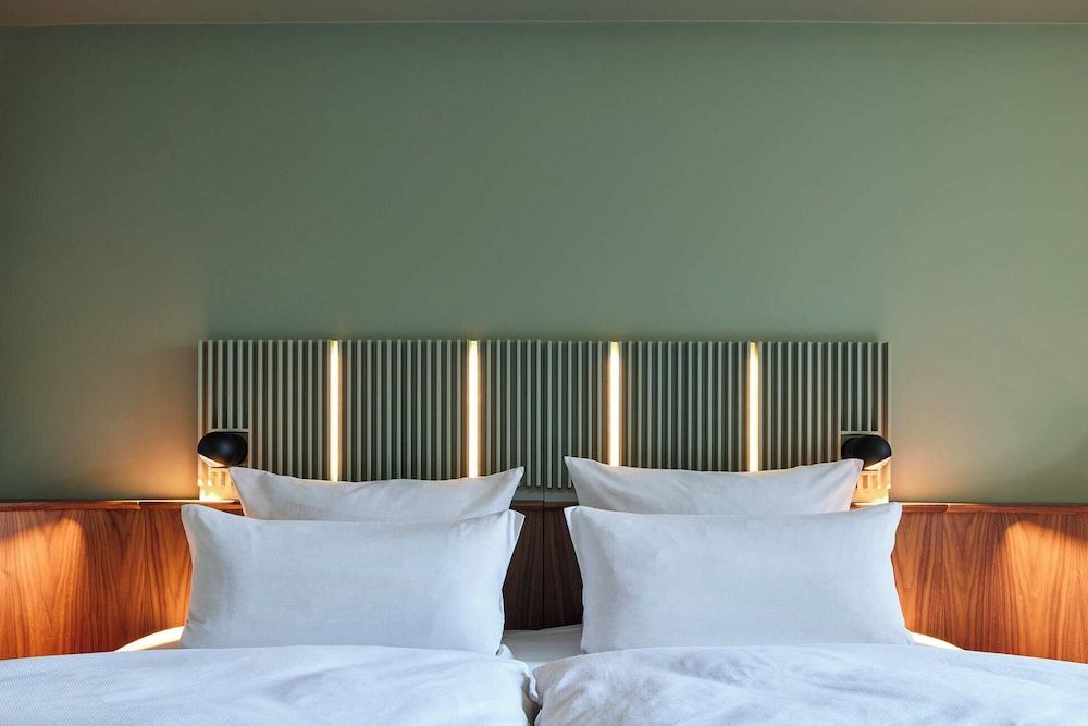 Business Single Room