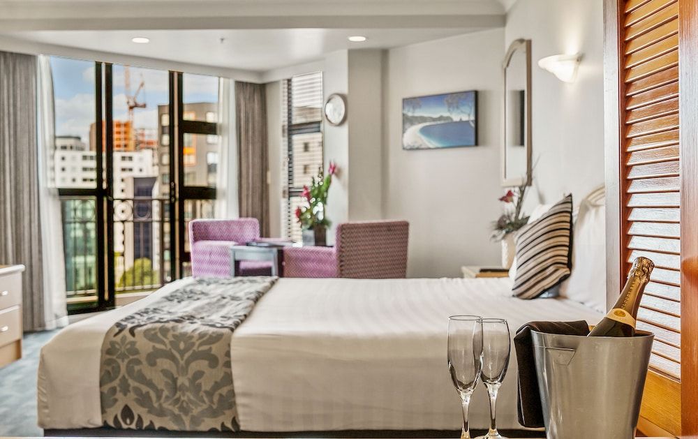 Parkside Hotel & Apartments Auckland Deluxe Spa 2