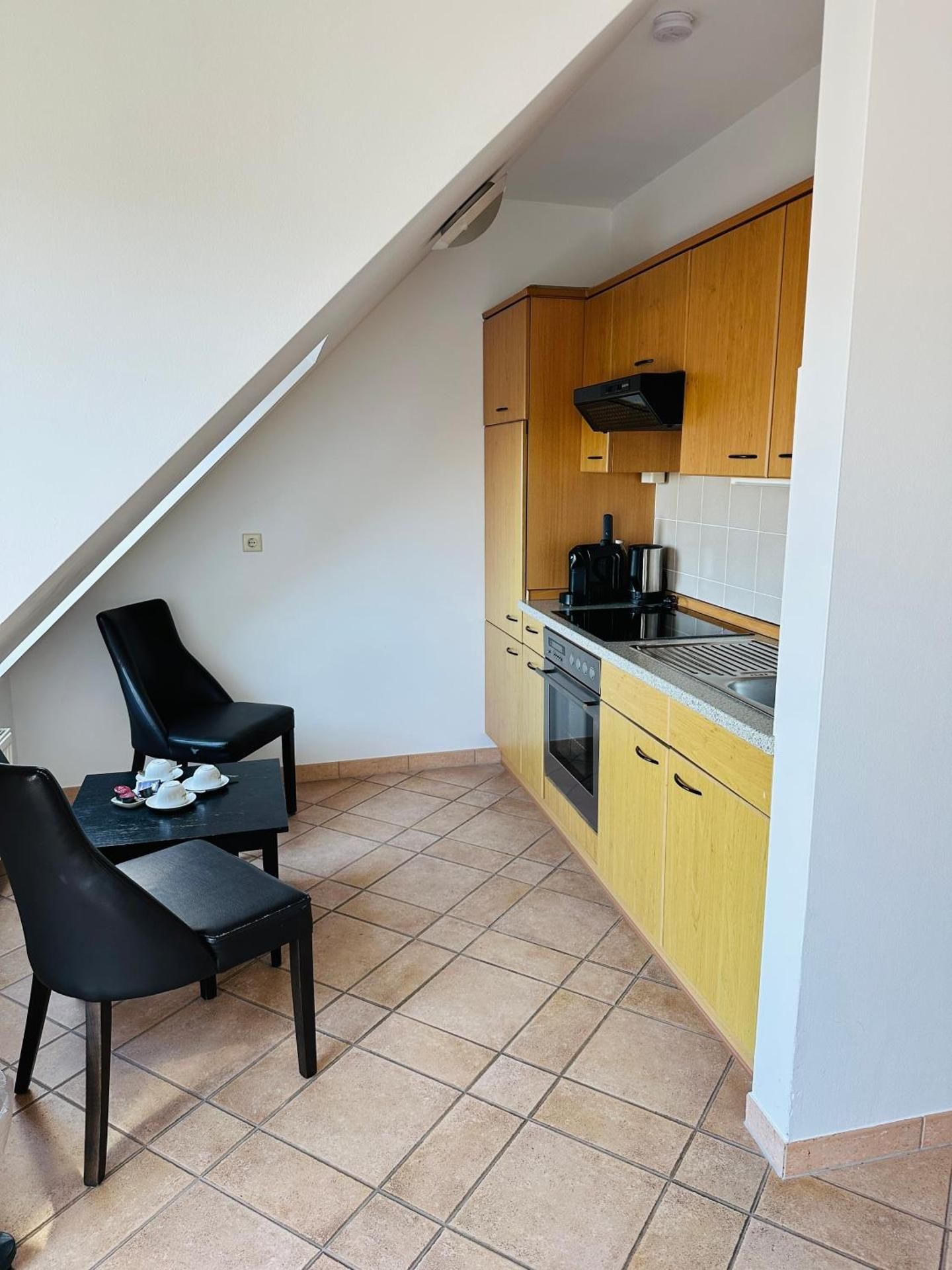 Hotel am Luisenplatz Triple Room with Balcony 3