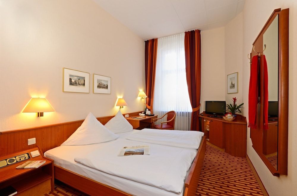 undefined Hotel Schöneberg 5